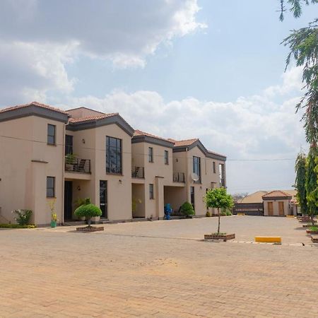 Legacy Suites Lilongwe Exterior foto