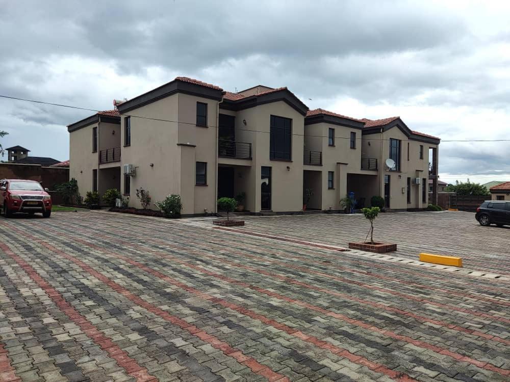 Legacy Suites Lilongwe Exterior foto