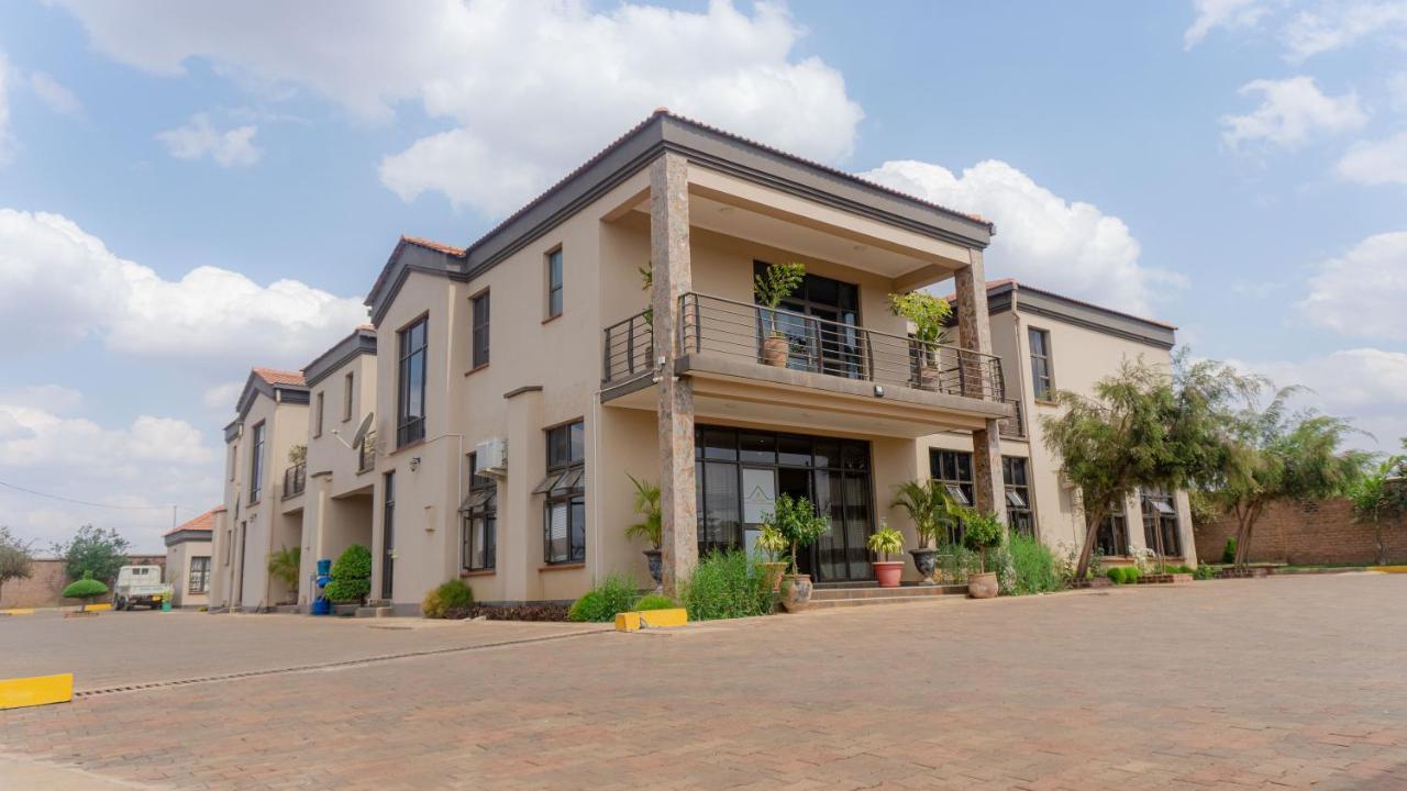 Legacy Suites Lilongwe Exterior foto